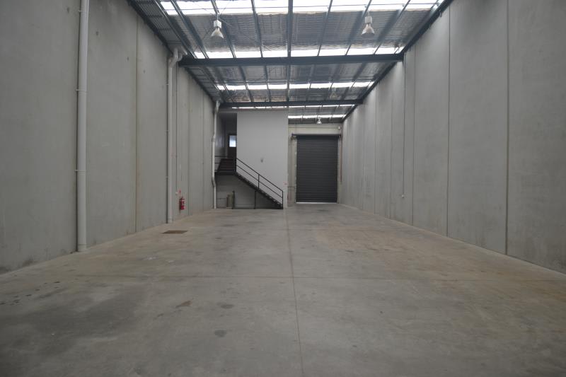 Click to view all images Unit 2/15 Hi-Tech Place Seaford VIC 3198 - Image 2