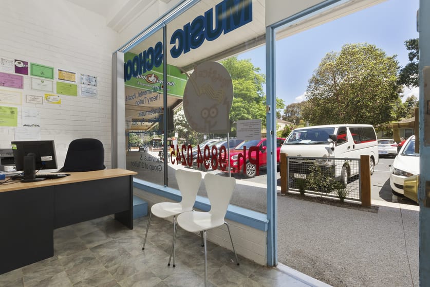 9A Salisbury Avenue Blackburn VIC 3130 - Image 2