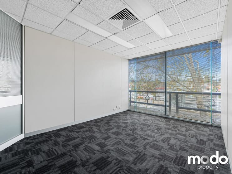 Click to view all images 37 Railway Road Blackburn VIC 3130 - Image 3