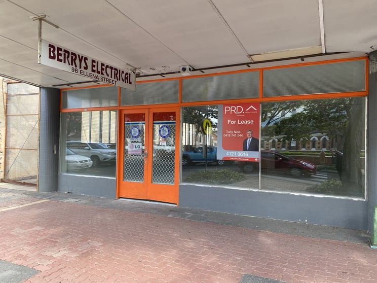 Click to view all images 98 Ellena Street Maryborough QLD 4650 - Image 1