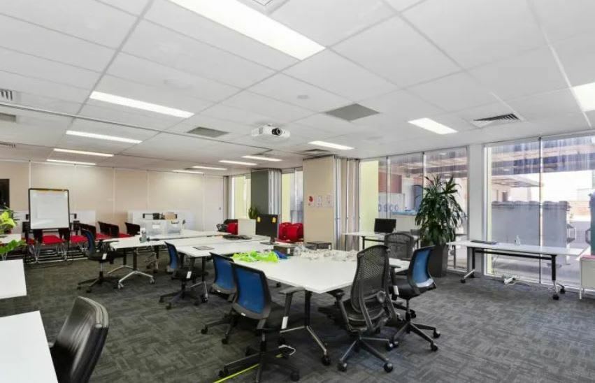 250C Ingles St Port Melbourne VIC 3207 - Image 2
