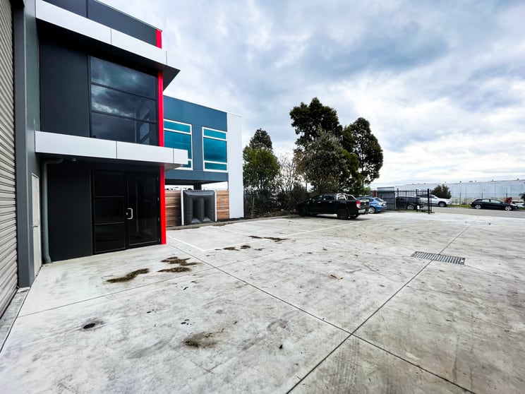 Click to view all images space/3/2 Access Way Carrum Downs VIC 3201 - Image 3