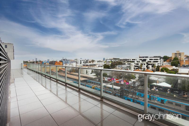 Podium Office 4, 7 Yarra Street South Yarra VIC 3141 - Image 3