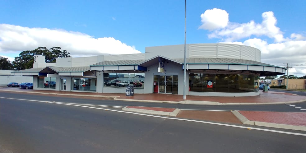 15 Ipsen Street Manjimup WA 6258 - Image 1