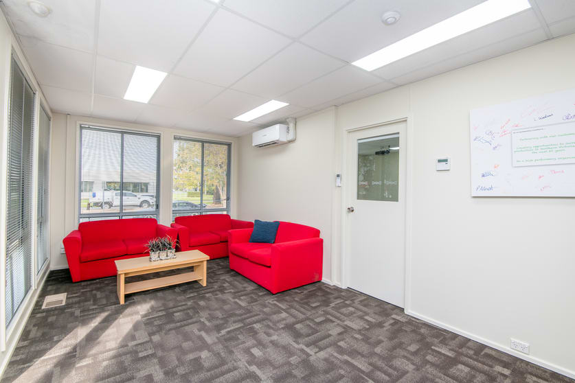 Click to view all images 39A & 39B Casey Street Tatura VIC 3616 - Image 2