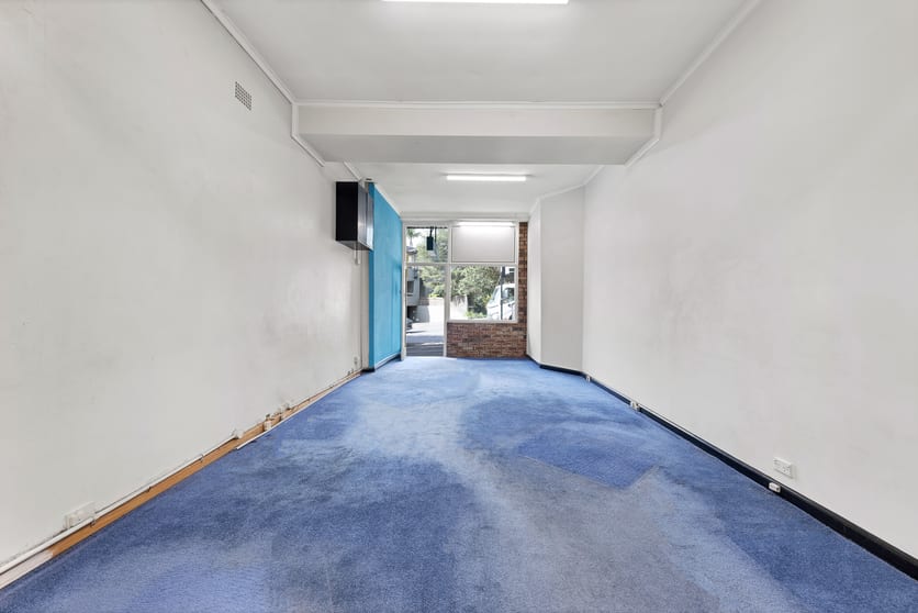 Click to view all images Shop 2/25 Redleaf Avenue Wahroonga NSW 2076 - Image 3