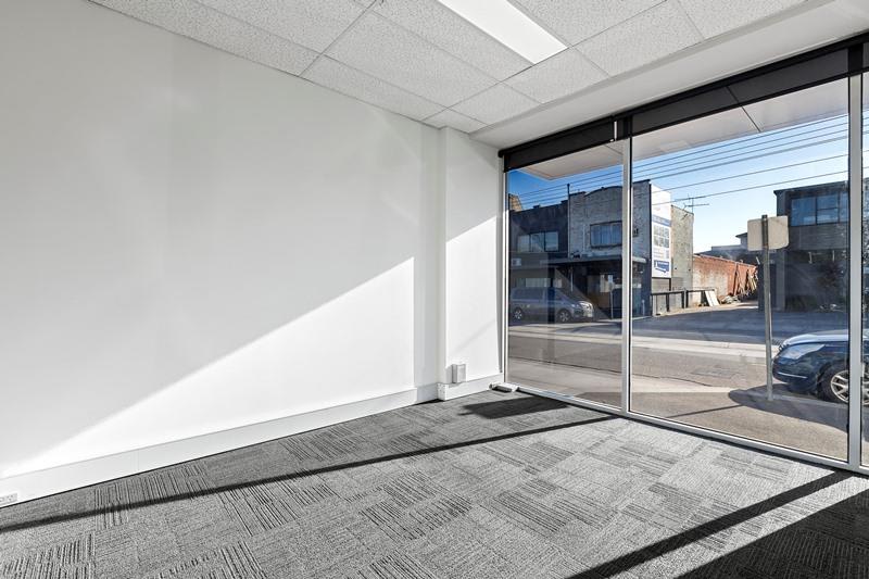 Click to view all images 936B Glen Huntly Road Caulfield South VIC 3162 - Image 2