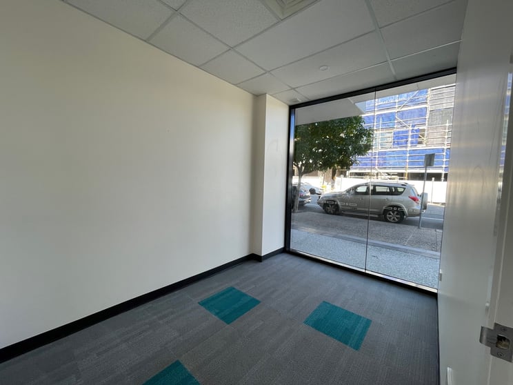 8/75 Wharf Street Tweed Heads NSW 2485 - Image 3