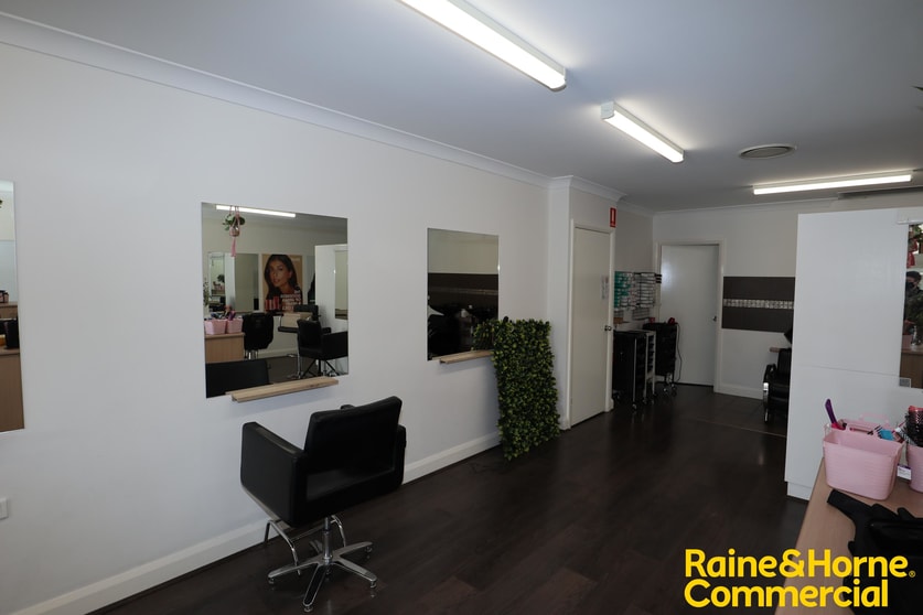 Click to view all images Shop 12 Turvey Park SC Wagga Wagga NSW 2650 - Image 2