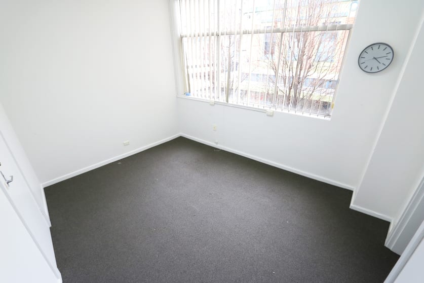 Click to view all images 33A Quadrant Mall Launceston TAS 7250 - Image 3