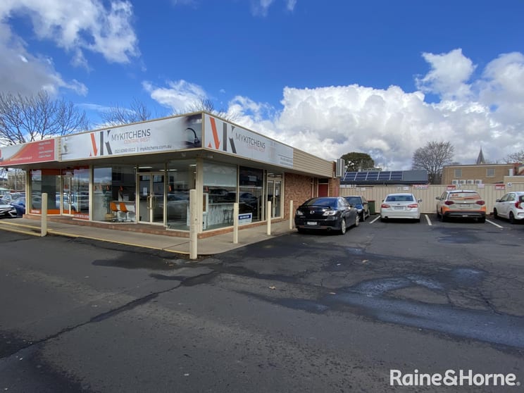 Click to view all images 20B Sale Street Orange NSW 2800 - Image 2