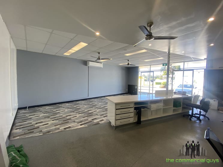 Click to view all images 2/727 Deception Bay Rd Rothwell QLD 4022 - Image 2