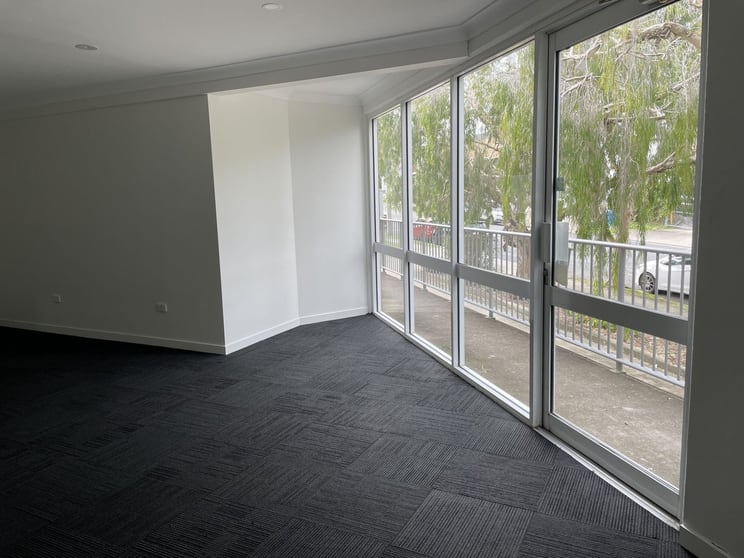 1/55 Clarence Street Coorparoo QLD 4151 - Image 1