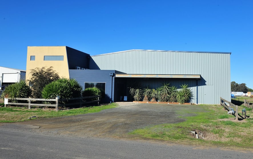 Click to view all images 28 Ironstone Road Epsom VIC 3551 - Image 1