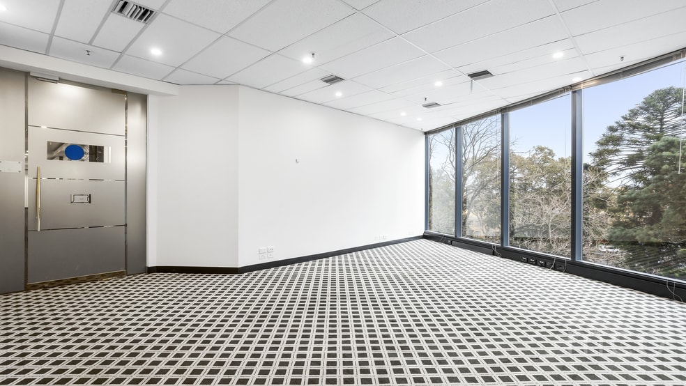 Suite 311/1 Queens Road Melbourne VIC 3004 - Image 2