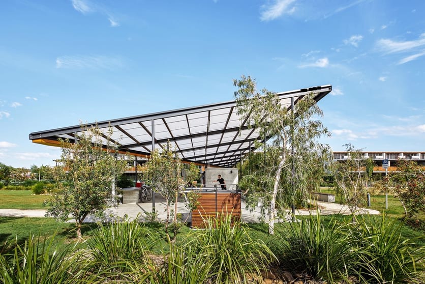 Click to view all images Level Ground/20 Parkes Avenue Byron Bay NSW 2481 - Image 3