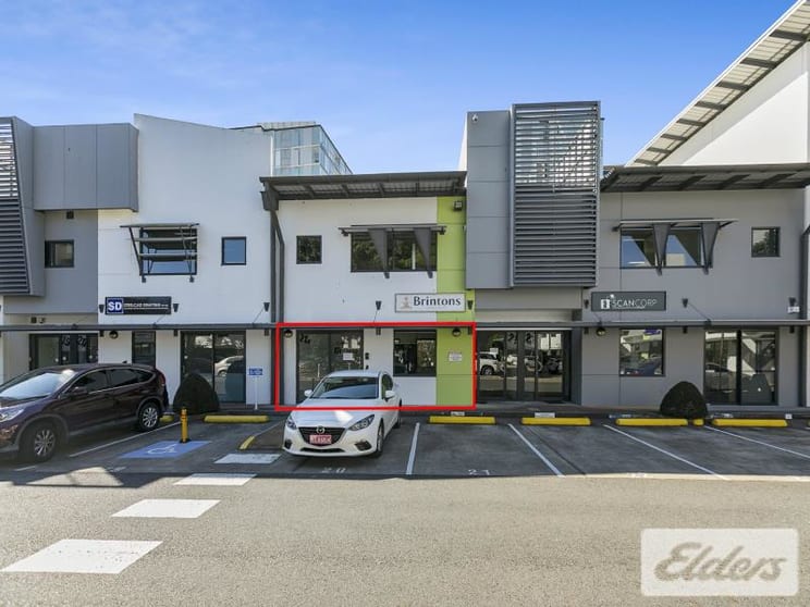 Click to view all images 21/76 Doggett Street Newstead QLD 4006 - Image 2