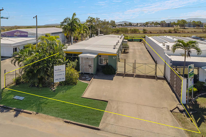 17 Hamill Street Garbutt QLD 4814 - Image 1