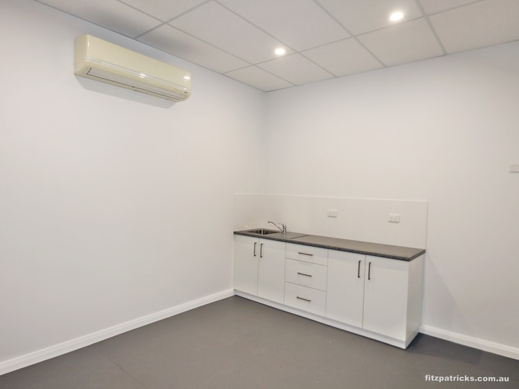 Upstairs Suite 2/157-159 Baylis Street Wagga Wagga NSW 2650 - Image 3