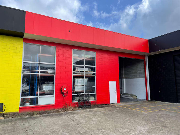 2/8 Lawrence Dr Nerang QLD 4211 - Image 2