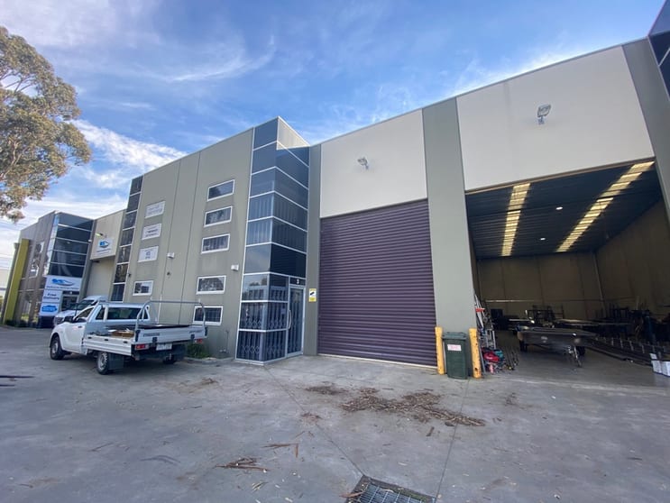 3/124-126 Rodeo Drive Dandenong VIC 3175 - Image 2