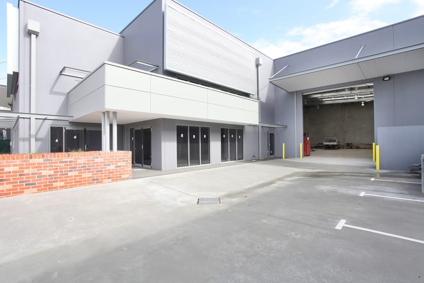 2/42 Tulloch Way Canning Vale WA 6155 - Image 2