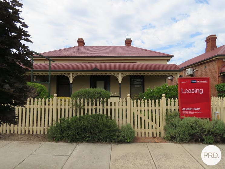 2/567 Englehardt Street Albury NSW 2640 - Image 1