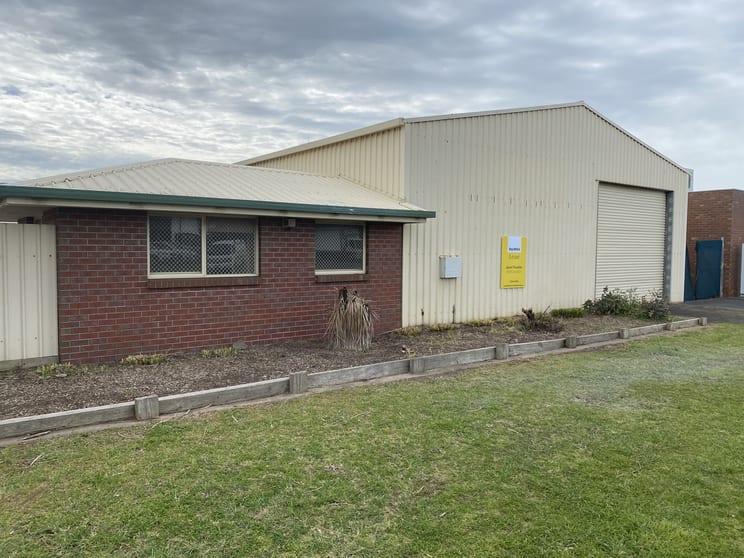1/12 Cooper Street Warrnambool VIC 3280 - Image 1