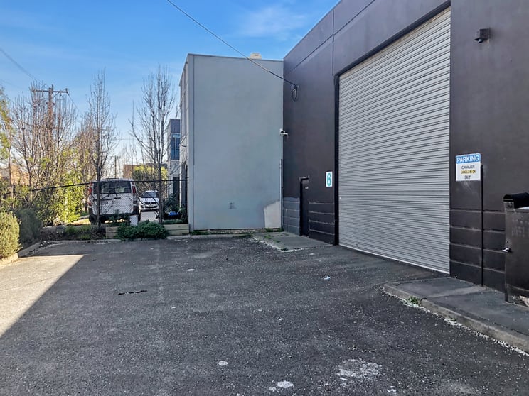 Click to view all images 6 Abbott Street Alphington VIC 3078 - Image 3