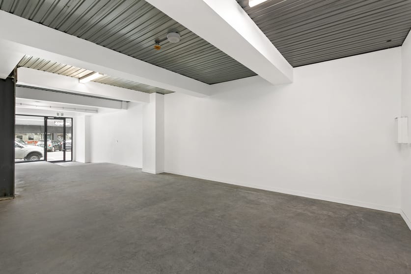 Click to view all images 23 North Concourse Beaumaris VIC 3193 - Image 2