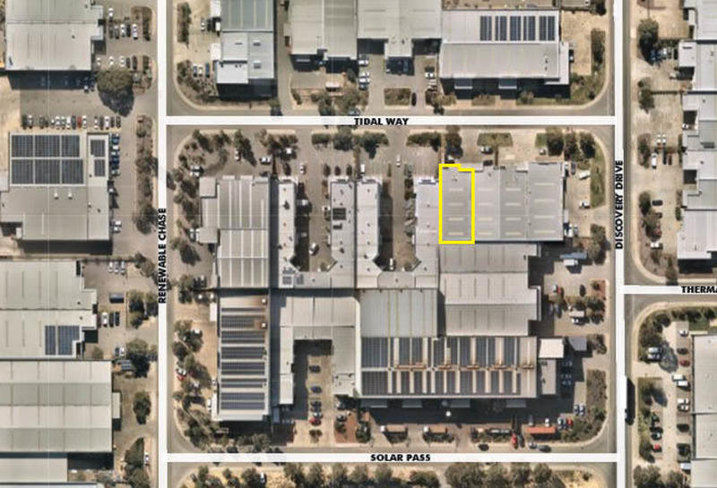 Click to view all images 4/73 Discovery Drive Bibra Lake WA 6163 - Image 2