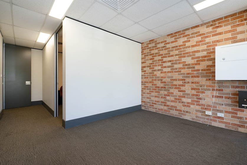 Click to view all images 2/19 Marianne Street Cardiff NSW 2285 - Image 3