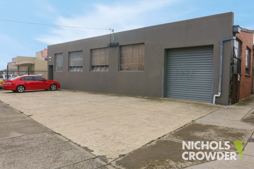 1/4 Wren Road Moorabbin VIC 3189 - Image 2
