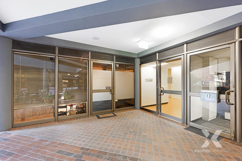 Click to view all images Suite 10/456 St Kilda Melbourne VIC 3004 - Image 2