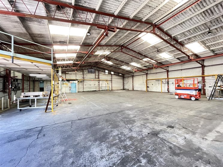 Unit D/39 Lorraine Street Peakhurst NSW 2210 - Image 2