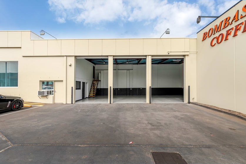 Click to view all images 617-621 Lower North East Road Campbelltown SA 5074 - Image 3