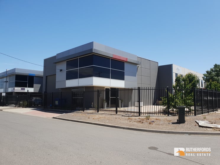 115 Munro Avenue Sunshine North VIC 3020 - Image 1