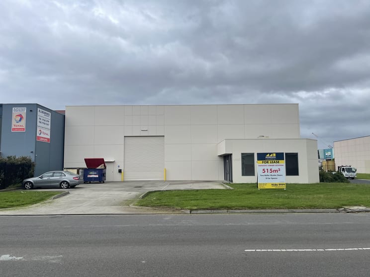 Click to view all images 1/465 Hammond Road Dandenong VIC 3175 - Image 1