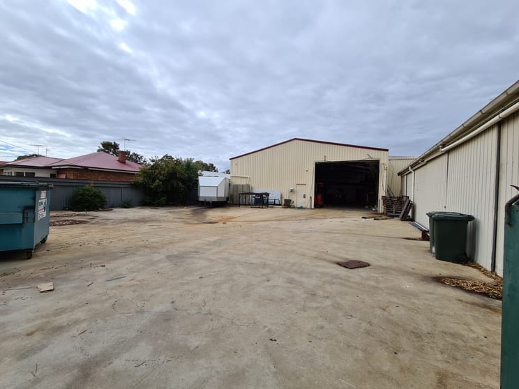 Rear/489-491 Grand Junction Road Wingfield SA 5013 - Image 1