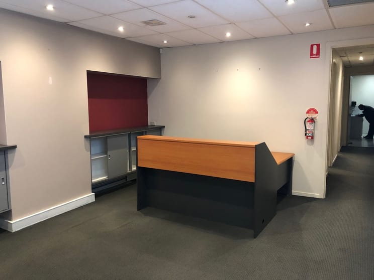 Click to view all images first floor/64 Portman Street Oakleigh VIC 3166 - Image 2