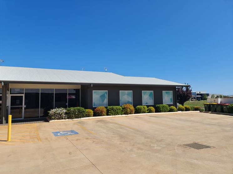 1/12 Blueridge Drive Dubbo NSW 2830 - Image 1