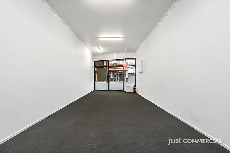 Click to view all images 444 Neerim Road Murrumbeena VIC 3163 - Image 3