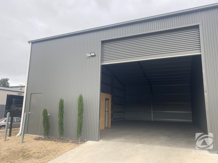 1B/12 Romet Road Wodonga VIC 3690 - Image 2