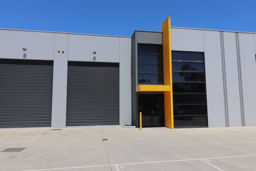 Click to view all images 4/13B Elite Way Carrum Downs VIC 3201 - Image 1