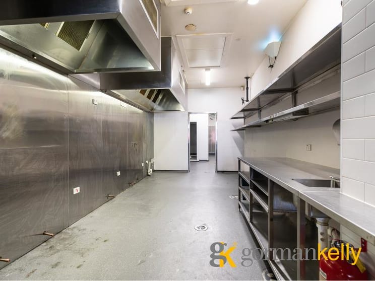 Click to view all images Shop 2/672 Glenferrie Road Hawthorn VIC 3122 - Image 3