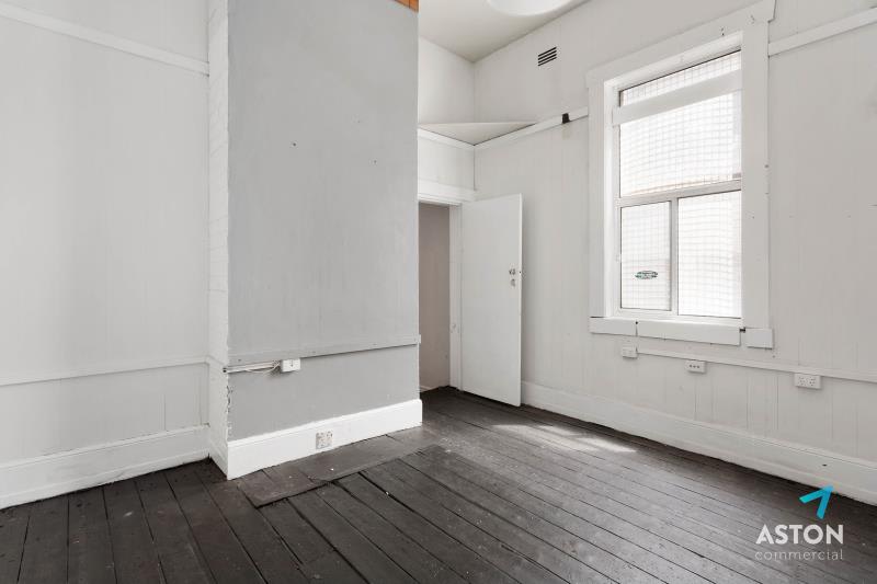 111 Barkly Street St Kilda VIC 3182 - Image 2