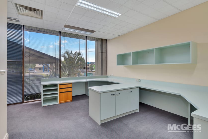 Click to view all images 630 Regency Road Broadview SA 5083 - Image 3