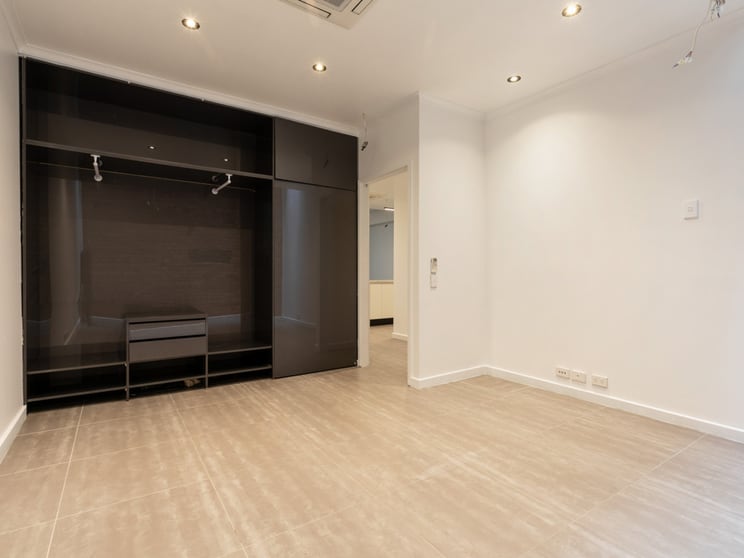 Click to view all images 19 Coromandel Place Melbourne VIC 3000 - Image 3