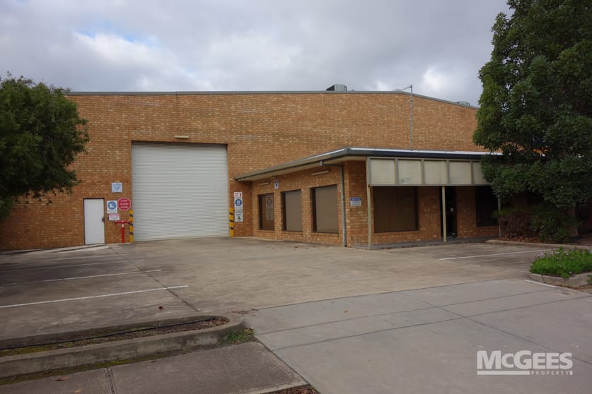 Click to view all images 82 Hardys Road Torrensville SA 5031 - Image 1