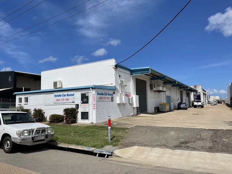Click to view all images 1B/20 Leyland Street Garbutt QLD 4814 - Image 2